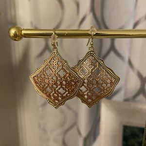 Kendra Scott earrings & necklace